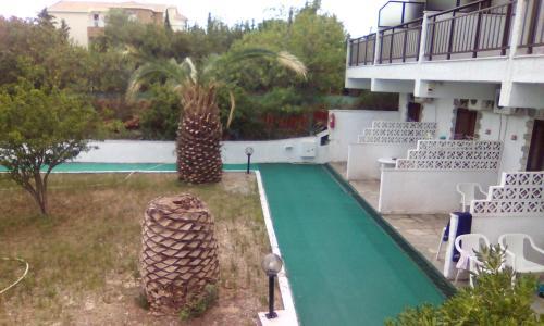 Alexandros Apartments
