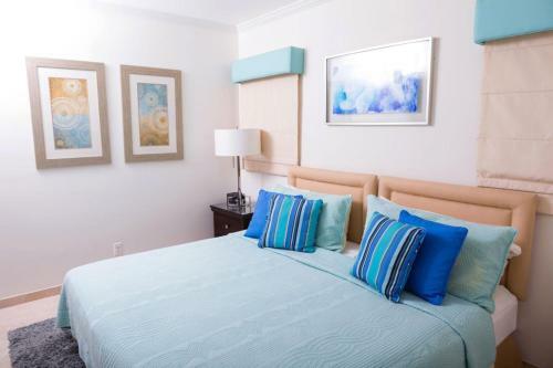 Apartamento Sapphire Beach Condos