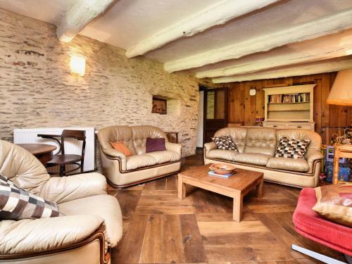 Holiday Home Gite A L Abri