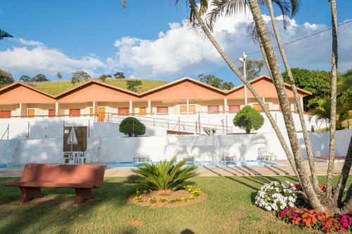 Hostal Pousada Flores Do Campo