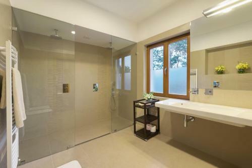 Villa Cherry Orchard Residence