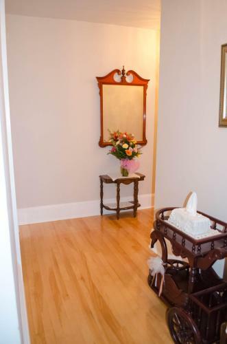 Bed & Breakfast Le Chateau D'acadie