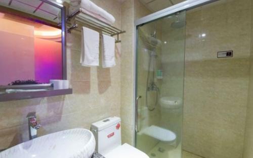 Posada Yiwu Qiaoxin Inn