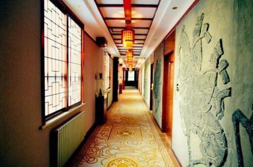 Tang Cultural Theme Hotel