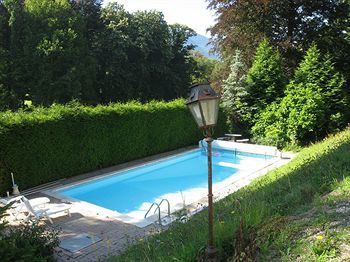 Le Manoir Des Alberges
