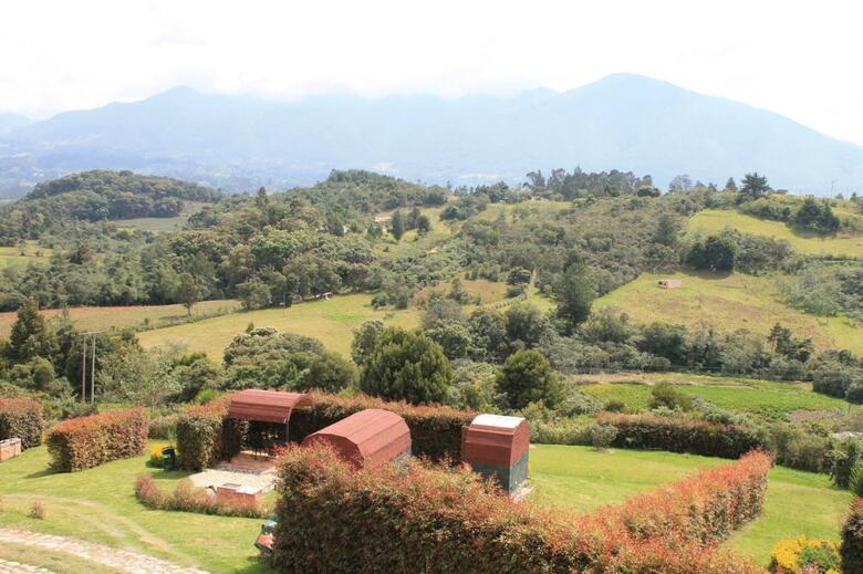 Lodge Caba�as Aventura Park La Periquera