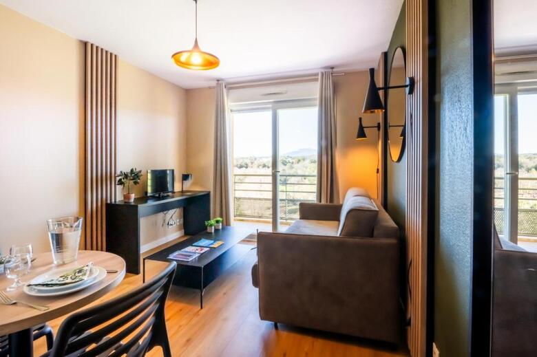 Residencia N�m�a Appart Hotel