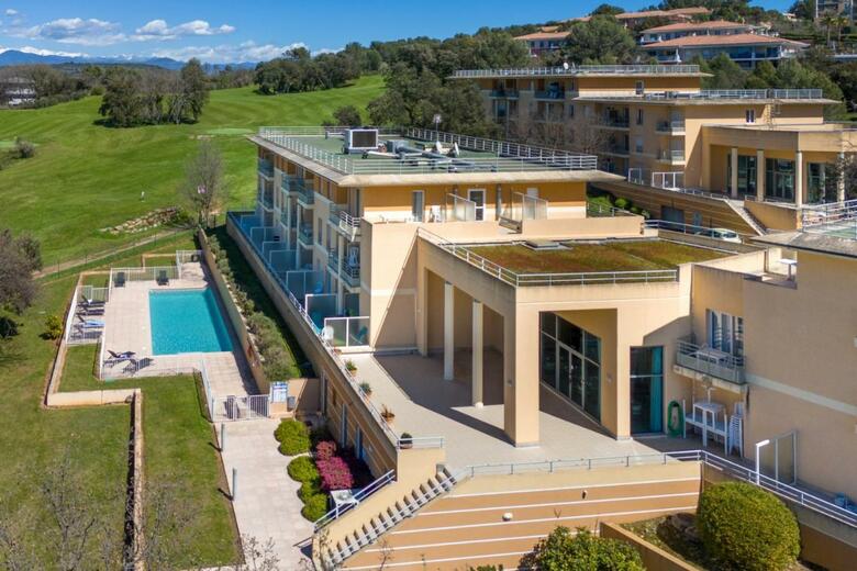 Residencia N�m�a Appart Hotel