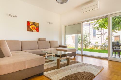 Villa Apartments Futura