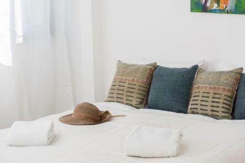 Sea N' Rent Hayarkon Sunny Beach Apartments