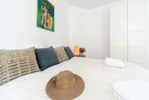 Sea N' Rent Hayarkon Sunny Beach Apartments