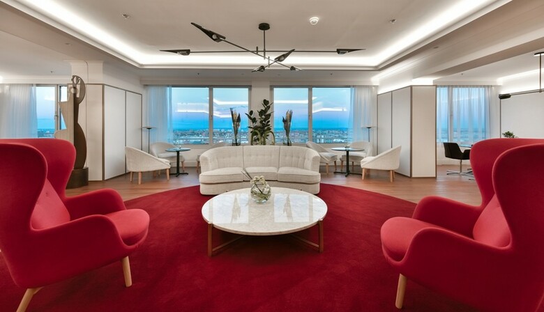 Hotel NH Collection Madrid Eurobuilding