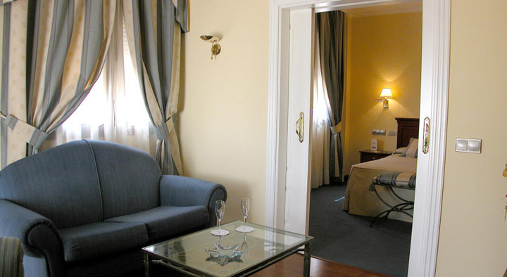 Hotel Las Villas De Antikaria