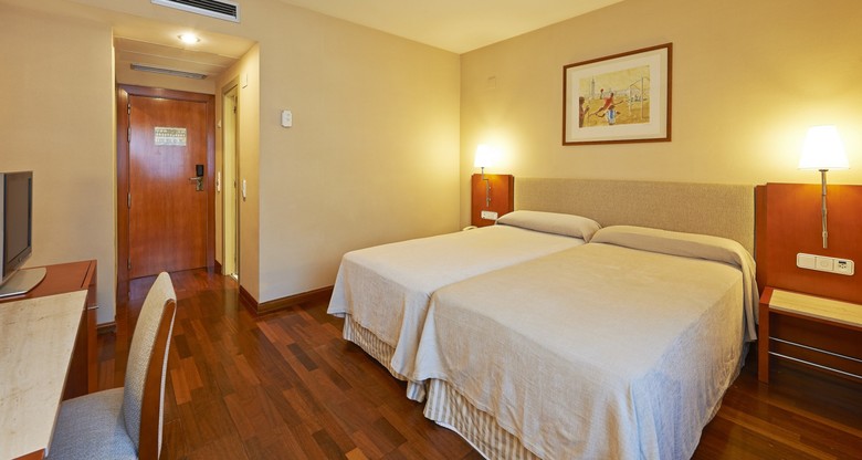 Hotel NH Sport