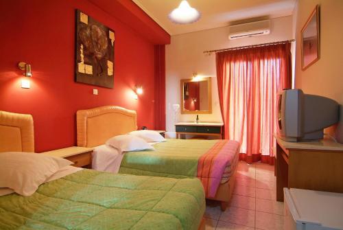 Hotel Varonos