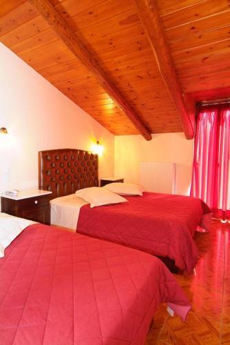 Hotel Varonos