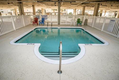 Coconut Grove 204 Villa