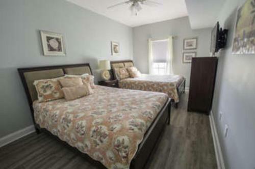 Coconut Grove 204 Villa