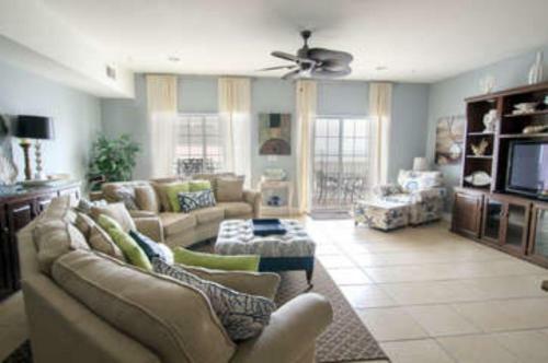 Coconut Grove 204 Villa
