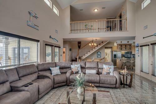 The Pelican Home