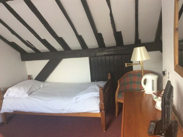 Coach House Hotel