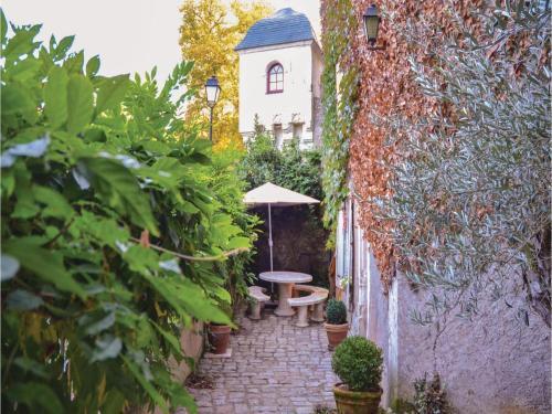 Holiday Home Gennes With Fireplace I