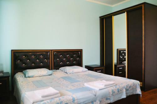 Sunset Hill Hotel