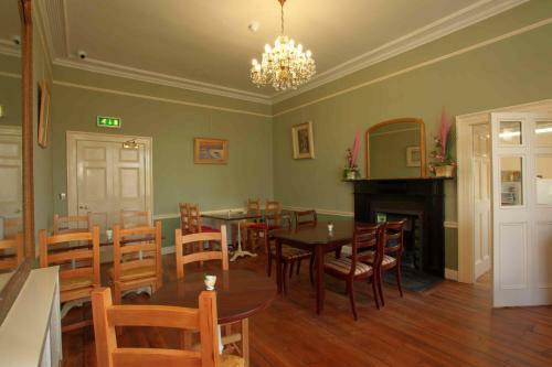Bed & Breakfast Corrib House Guest Accommodation