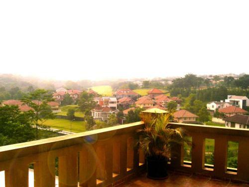 Green Wattana Hotel, Sentul City
