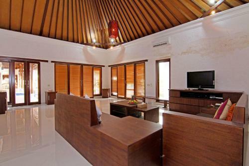 Hotel Zen Premium Lovina Damai Hill Side