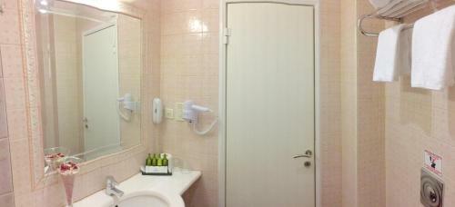 London Hotel