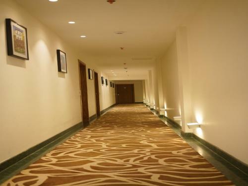 Hotel Midtown Grand
