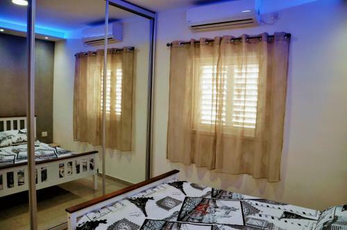 Apartamento Two Bedroom By The Sea On Genosar Str.