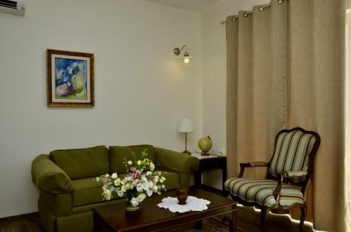 Bed & Breakfast Habaronit