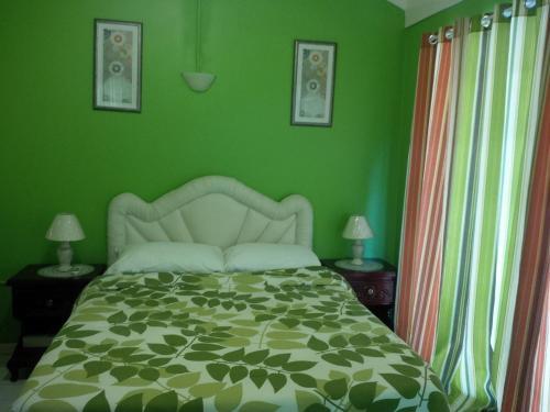 Villa Pinnacle View Estate Colors Hideaway #1 & 2
