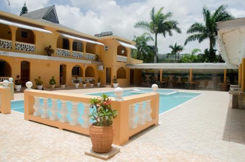 Hostal Guest House Villa Royal