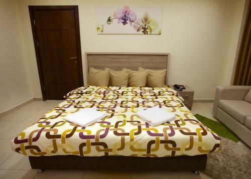 Apartamento Lujain Hotel Suites