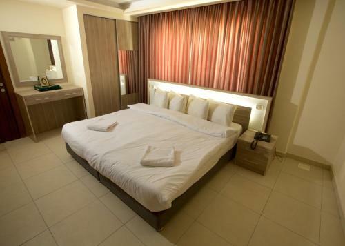Apartamento Lujain Hotel Suites