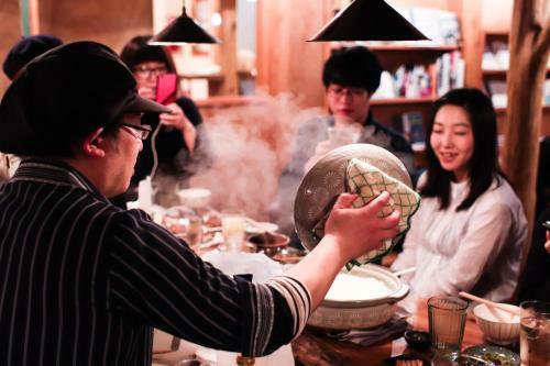 Albergue Lodging & Kin Osaka