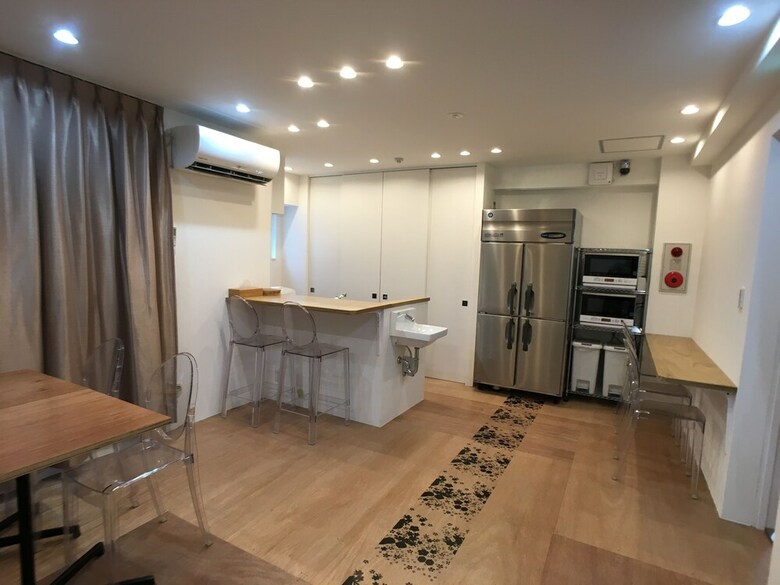 Albergue One World Osaka Central