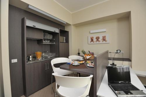 Aparthotel Chc Business Residence