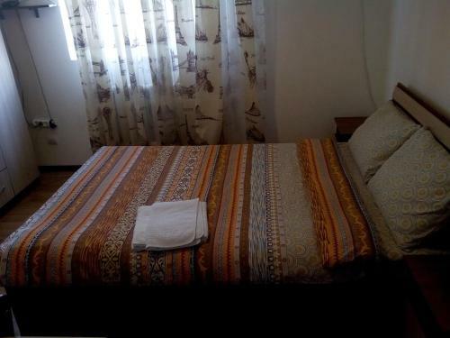 Hostal Nursat Guest House