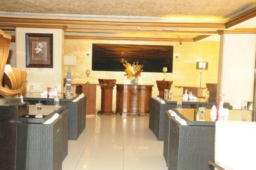 Royal Inn Hotel