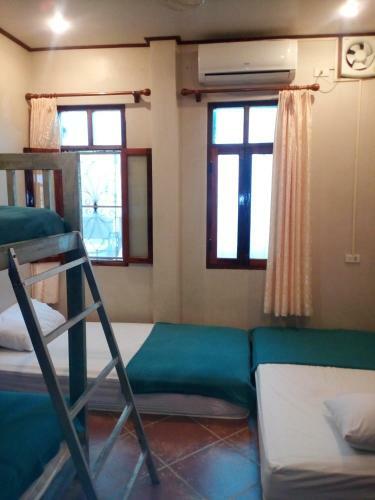 Hostal Sokmisay Guest House