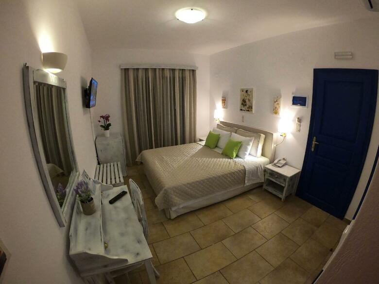 Hotel Mathios Village