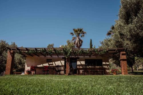 Villa Toros Pintos