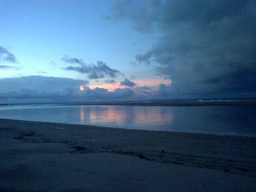 Hostal Barefoot In Barra