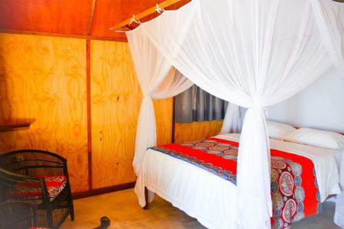 Hotel Baobab Beach Resort And Backpackers