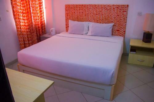 Pilgrims Brook Hotels Ltd