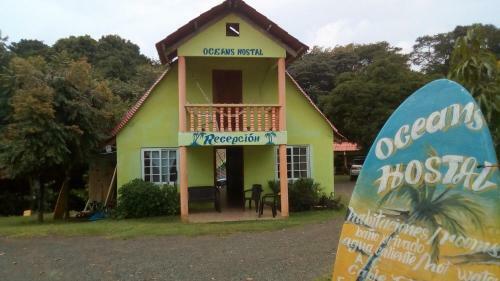 Oceans Hostal